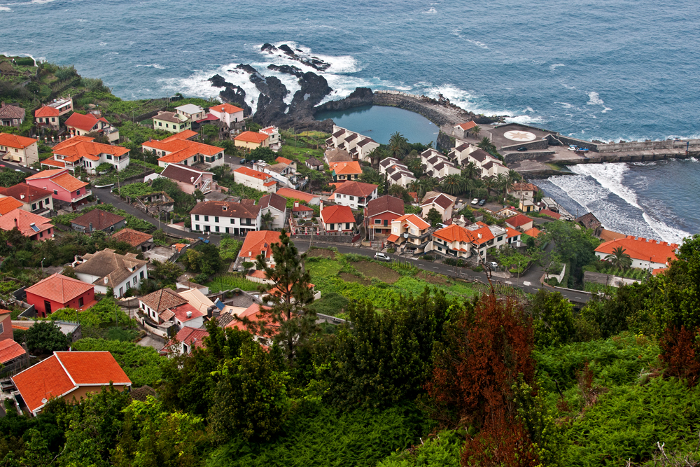 530_Madera_Chao da Ribeira - widok na Seixal.jpg